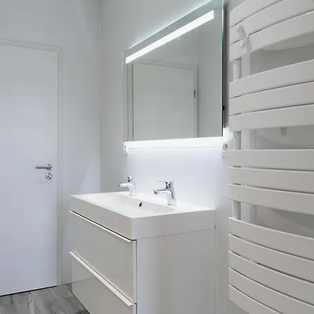 דירה Chic Republique Centre מץ